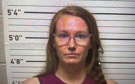 Sports Photographer Arrested for Scamming 130 Families as Cops Fail to Find Her Photos or Camera Gear