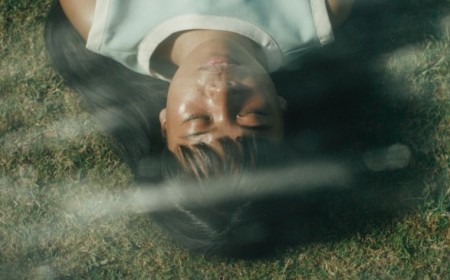 ‘Filipiñana’ Review: A Manila Golf Course Hides the Sinister History of Colonialism in a Languid Satire Executive Produced by Jia Zhangke