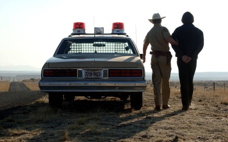 Paramount's Near-Perfect Western Crime Thriller that Swept the Oscars Is Officially Free to Watch
