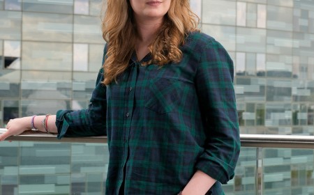 Sarah J. Maas Reveals 2 New ACOTAR Titles in Double Announcement