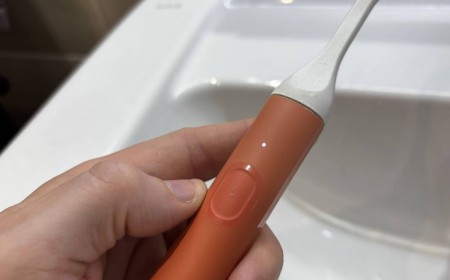 Suri Core 1.0 review: Finally, an affordable toothbrush with some sustainable credentials