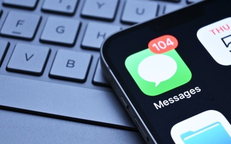 Apple plugs image-processing hole ripe for spyware abuse