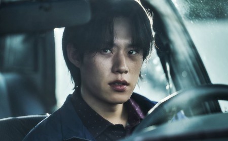 Stephen King Meets Mike Flanagan In Netflix's 2-Part Horror Series