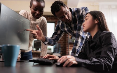 Almost nobody pays attention to web standards anymore