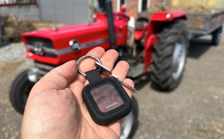 I tried a solar-powered AirTag alternative that lasts 2 years - and looks like my Apple Watch