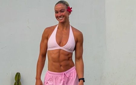 Channel Seven reporter goes viral for her muscular biceps as fans beg for her workout regime': 'What are you doing to grow arms like that?'