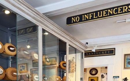 Nantucket Antique Store’s ‘No Influencers’ Sign Angers Content Creators