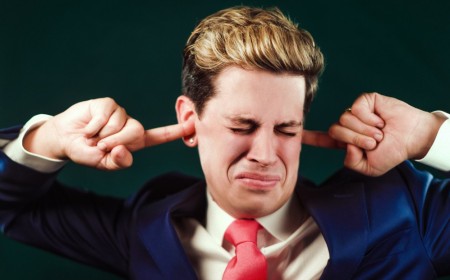 Alt-right troll Milo Yiannopoulos has been deported