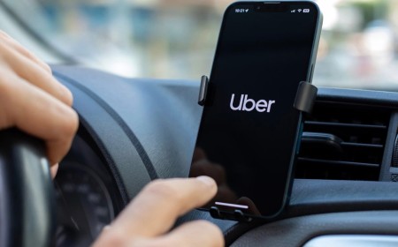 Uber Will Let Parents Watch Teens Through Drivers’ Selfie Cameras