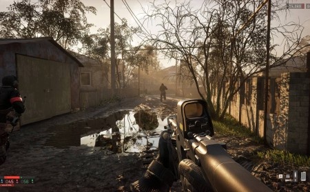 Steam shooter explodes in popularity after devs warn fans not to buy it