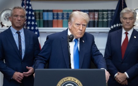 Report: White House drafting executive order linking vaccines and autism