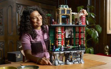 LEGO Celebrates 25 Years Of Harry Potter With A Massive Ministry Of Magic Set