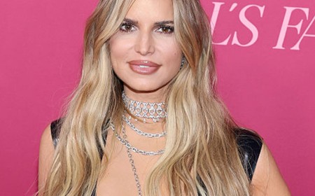 Jessica Simpson Strips Down in Bikini Photos From Birthday Getaway
