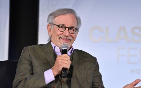 Steven Spielberg’s 115-minute Sci-fi Masterpiece Soars Back to the Top of the Streaming Charts