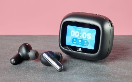 The JBL Live Beam 4 are my favorite wireless earbuds of 2026 after weeks of testing — and I swear it’s not just because of their awesome touchscreen charging case