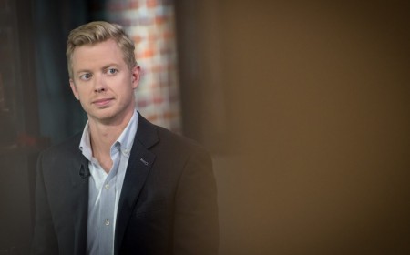 As Reddit stock falls, CEO questions value of Google's AI Overviews