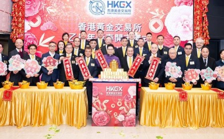 China central bank boosts Hong Kong gold reserves to strengthen trading hub