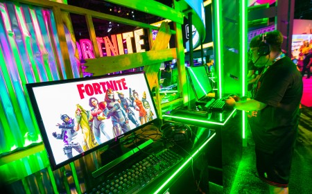 Disney’s Millennium Falcon Ride Activates Fortnite In-Game Rewards