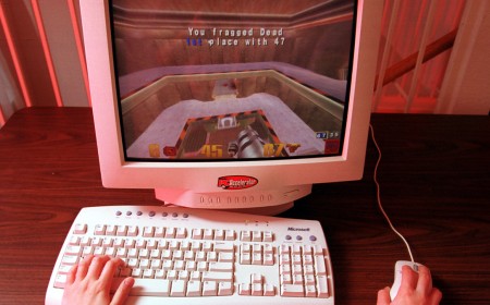 $10 Quake shareware CD locked copies of all id Software games behind a flawed encryption scheme — pay-over-the-phone system only held up for 39 days after 1996 release, leaving developer with 150,000 discs it couldn't sell
