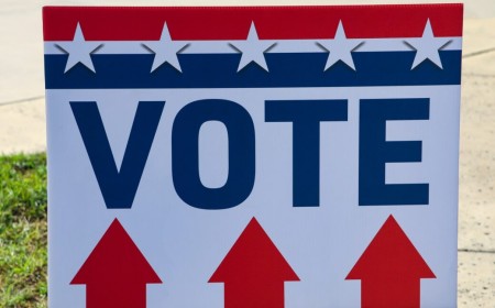 Court blocks Trump FCC order that could flood broadcast TV with more election ads