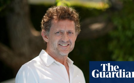 Post your questions for Alex Winter