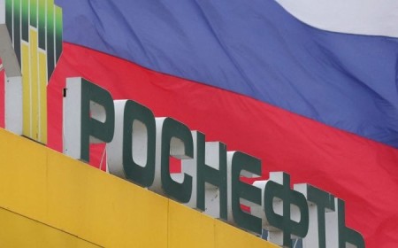 Ukraine strikes Rosneft’s Saratov refinery, knocking out a key node in Russia’s energy network