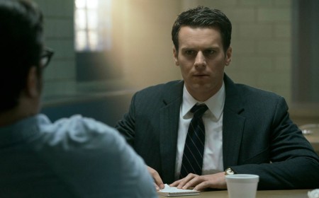 8 Best TV Adaptations Of Non-Fiction Books