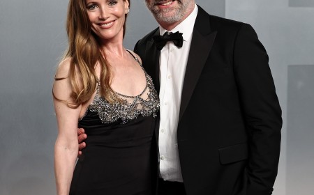Leslie Mann Shares Secret to Her, Judd Apatow's 29-Year Marriage