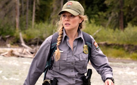 New 19-Book Crime Series Adaptation Instantly Dominates Streaming Despite Lackluster Reviews