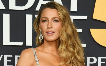 Blake Lively urges fans to 'be kind' in touching tribute to Hayden Panettiere and Michelle Trachtenberg