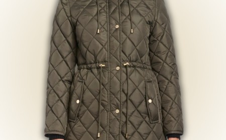 The "Rich Mom" Jackets Everyone Will Wear This Fall