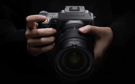 10 Years Later, Hasselblad’s Mirrorless Gamble Has Paid Off In a Huge Way