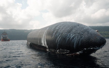 Against all odds, SpaceX finally tugs Starship into port after 24 days at sea