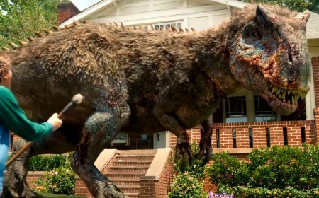 The End Of Oak Street Rotten Tomatoes Score Gets Official Audience Verdict For 21st Century Dinosaur Movie