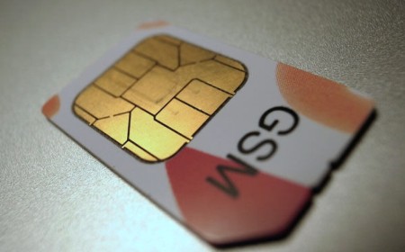 Malicious SIMs can shut down phones, steal files, and drag 5G back to 2G
