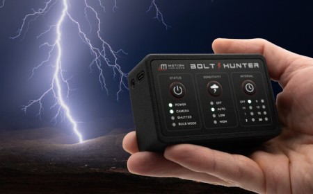 A Reliable and Easier Way to Capture Lightning: The Bolt Hunter