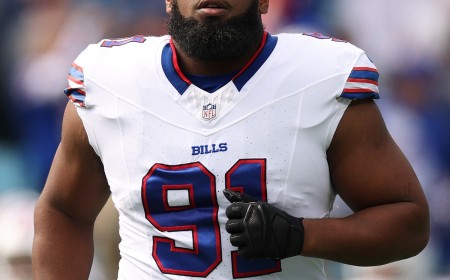 Bills Player Ed Oliver’s 2-Year-Old Son Dies in Drowning Accident