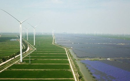 Trump tried to curb clean energy. It’s booming anyway.