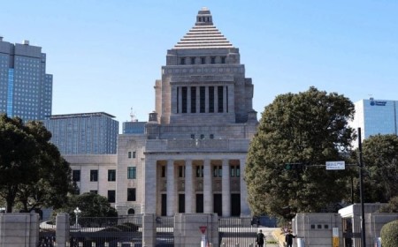 Japan bond volatility drives surge in futures trading in Singapore