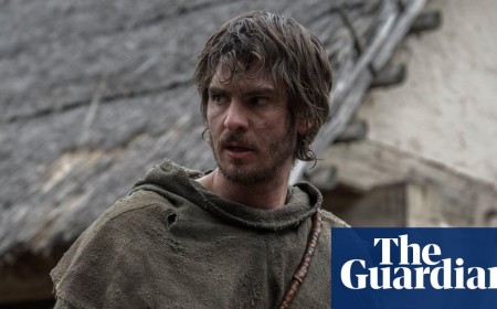 Marketing meltdown: why has Andrew Garfield’s new film suddenly added Robin Hood?