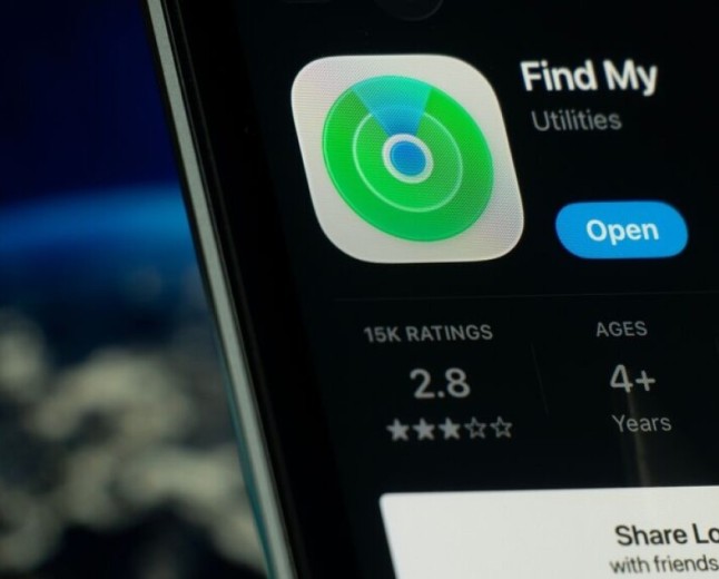 Researcher tricks Apple’s Find My into sharing location data with Linux