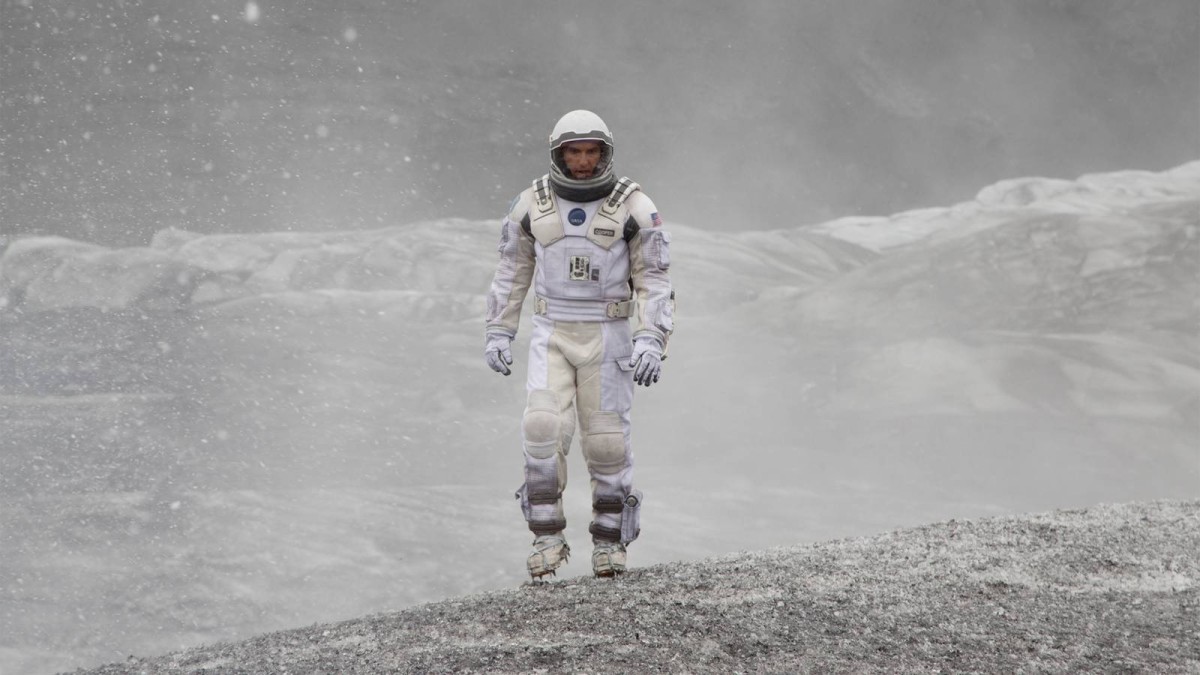 7 Huge Differences Between Christopher Nolan's 'Interstellar' and Steven Spielberg's Original Script