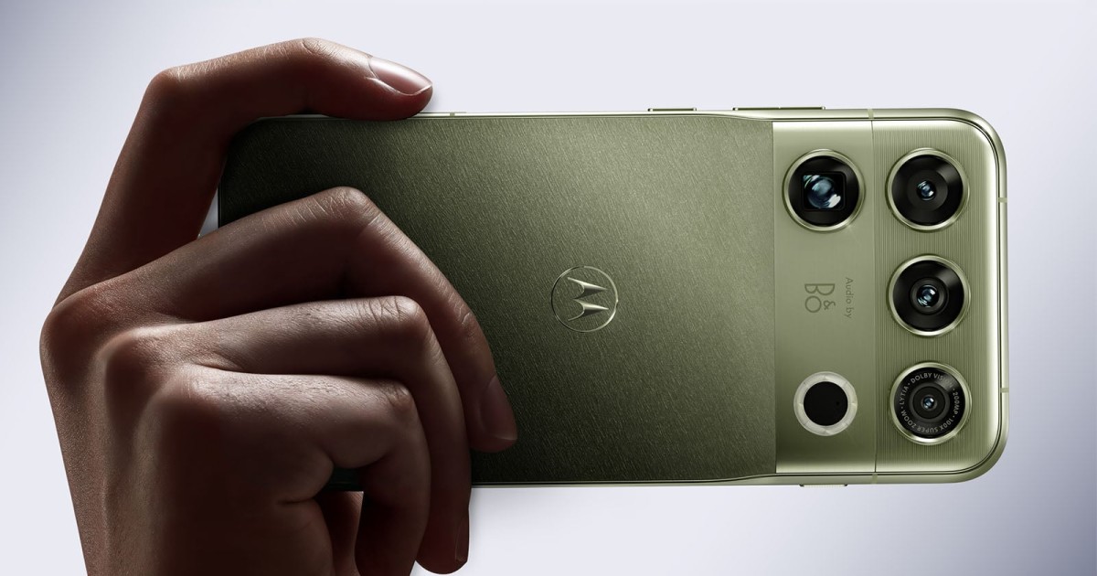 Motorola’s Stylish New Phone ‘Pushes the Boundaries’ of Mobile Photography