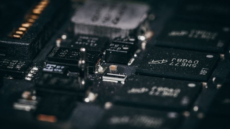 Alibaba plans AI model with 5-10 trillion parameters, unveils Zhenwu V900 chip