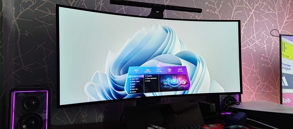 LG UltraGear Evo 39GX950B is almost perfect except for one major flaw