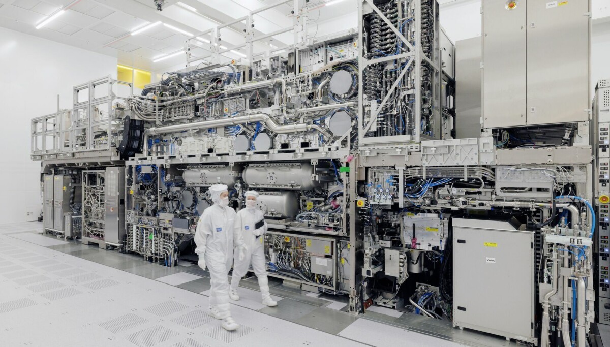 ASML and TSMC want bigger masks for smaller chips