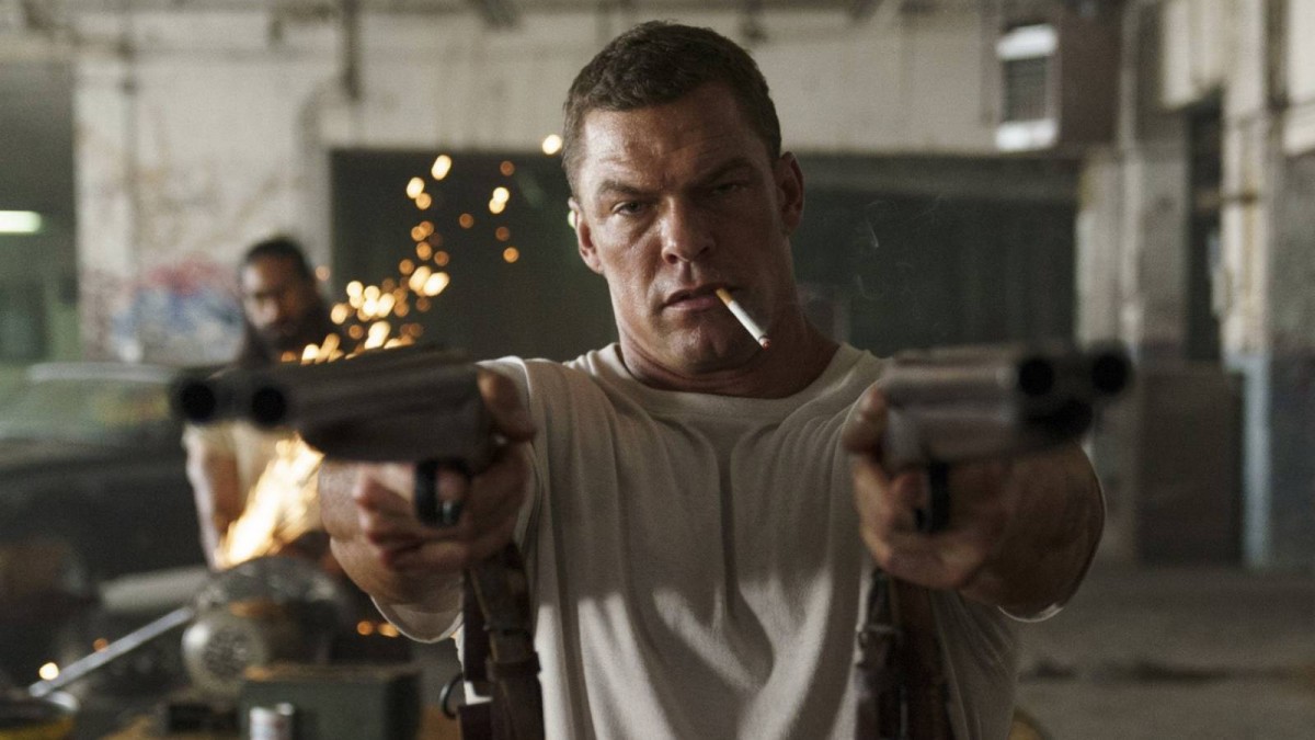 Alan Ritchson's New John Wick Meets Reacher Streaming Hit Confirms He's The Best Stallone & Arnie Replacement