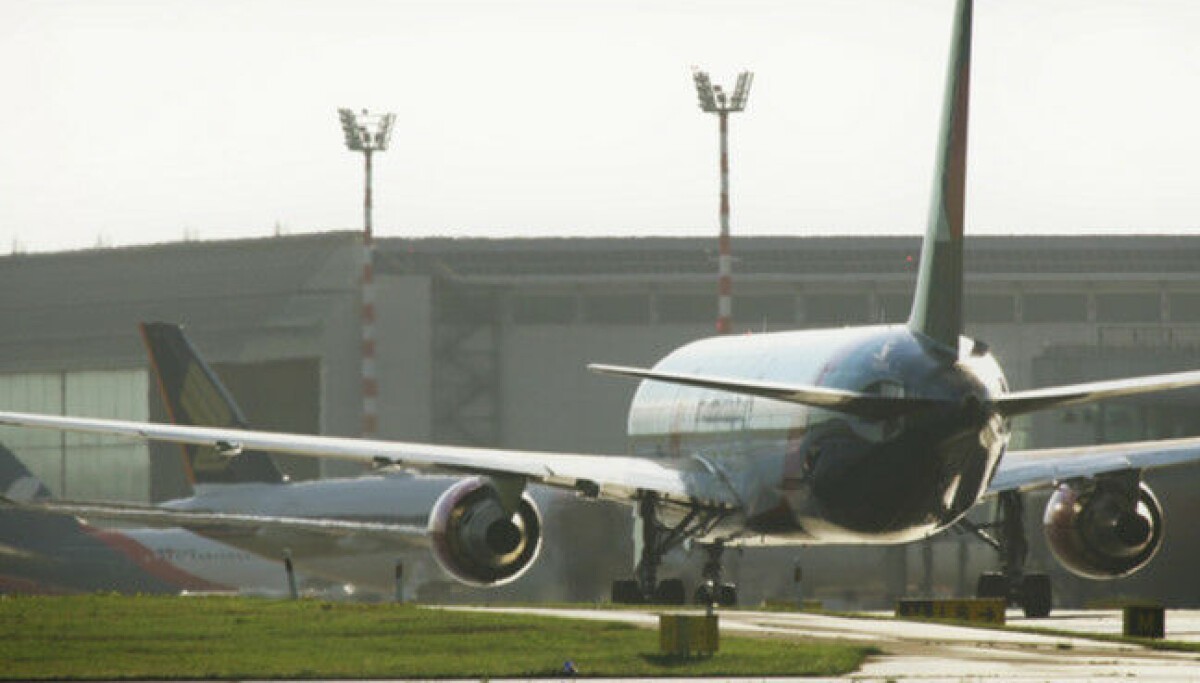 Amazon-branded plane in fatal accident at Miami Airport