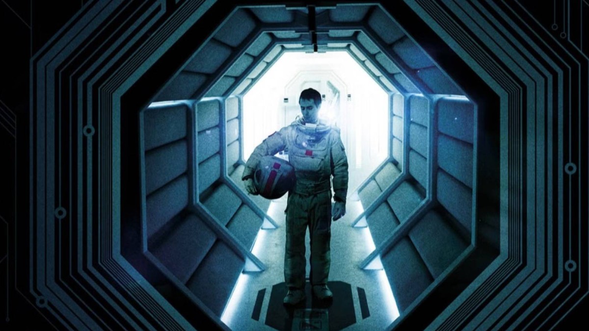 7 Near-Perfect Sci-Fi Movies You Can Stream Free Now (Including 1 Undisputed Masterpiece)
