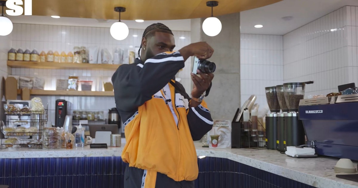 Rising NFL Star Picks Up Film Photography During Offseason